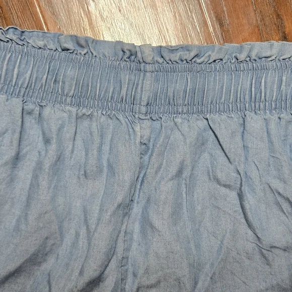 Aerie Chambray Medium Blue Pull On Shorts - Picture 6 of 12